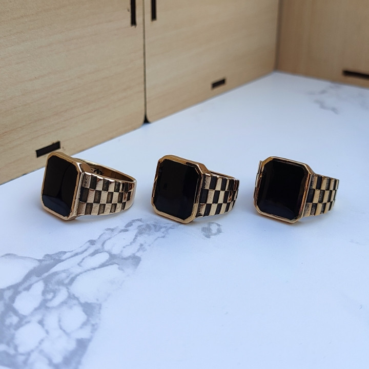 انگشتر نگینی مردانه رنگ ثابت طلاروس ارزان