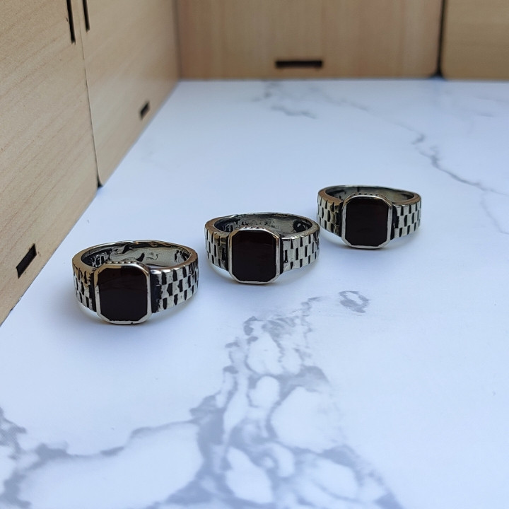 خرید انگشتر مردانه نگینی نقره ای