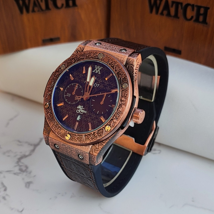 ساعت چرمی مردانه هابلوت طرح سه موتور