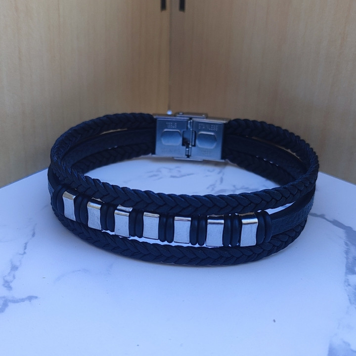 خرید دستبند چرمی مردانه چند ردیفه مشکی