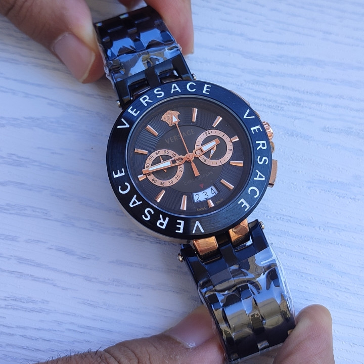 خرید ساعت ورساچ مردانه سه موتور مشکی کرنوگراف