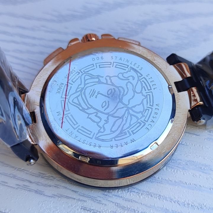 خرید ساعت ورساچ سه موتور مشکی مردانه رنگ ثابن استیل