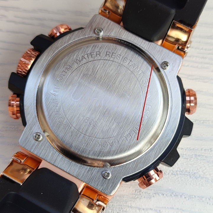 خرید ساعت عقربه ای دیجیتالی مردانه ضدآب