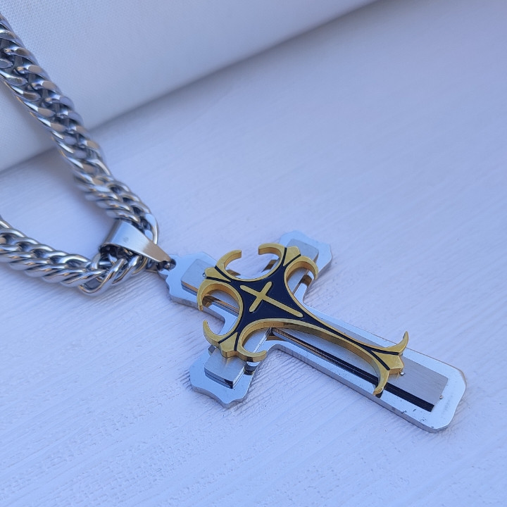 خرید گردنبند صلیب نقره ای استیل رنگ ثابت