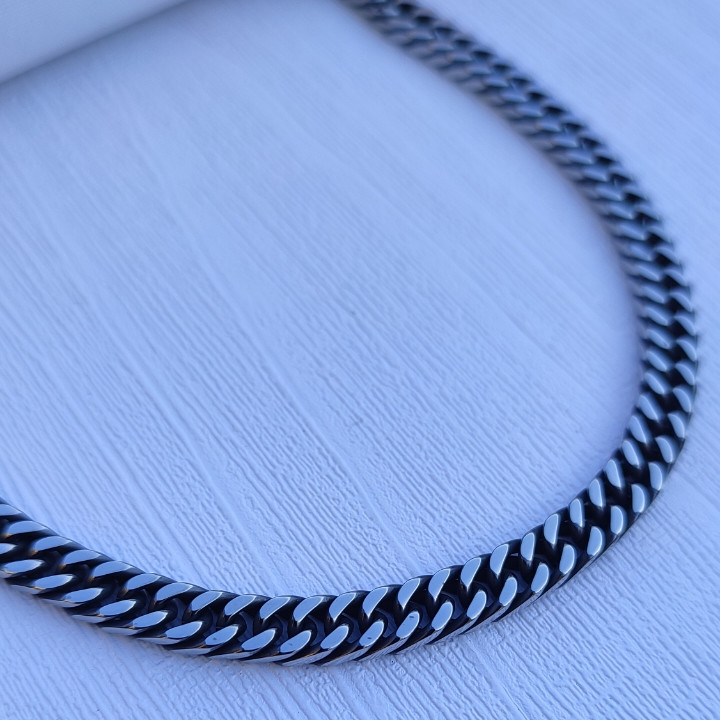 خرید گردنبند مردانه کارتیر استیل رنگ ثابت