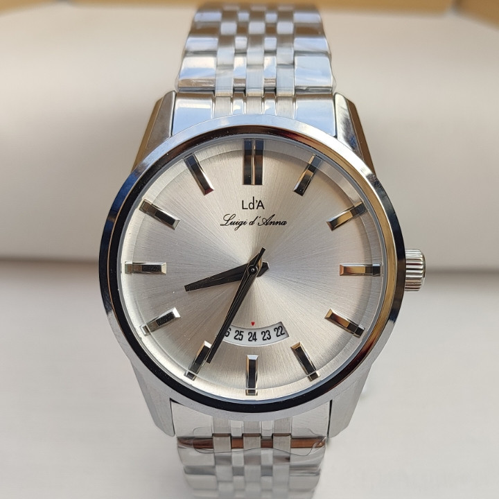 خرید ساعت اورجینال مردانه نقره ای استیل رنگ ثابت با کارت گارانتی