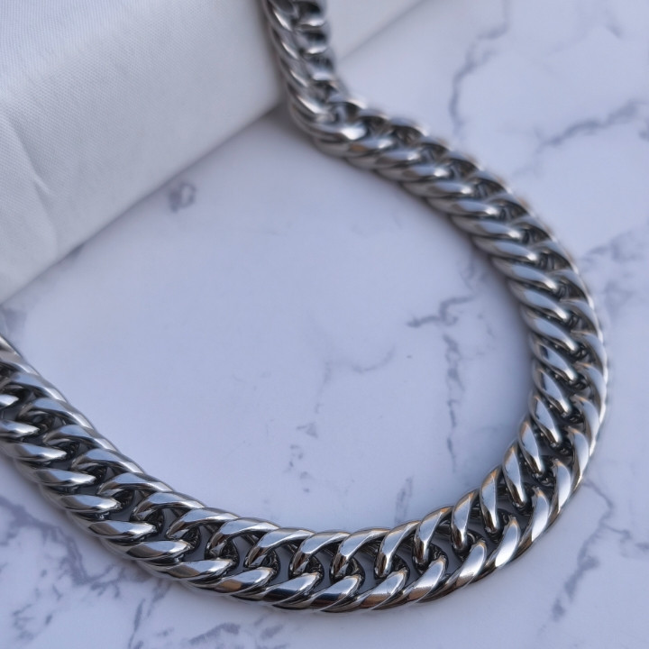 خرید زنجیر مردانه استیل رنگ ثابت نقره ای کارتیر