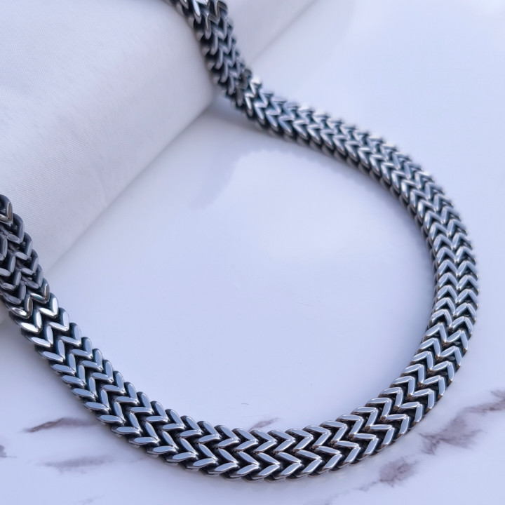 خرید گردنبند پهن مرانه رنگ ثابت نقره ای