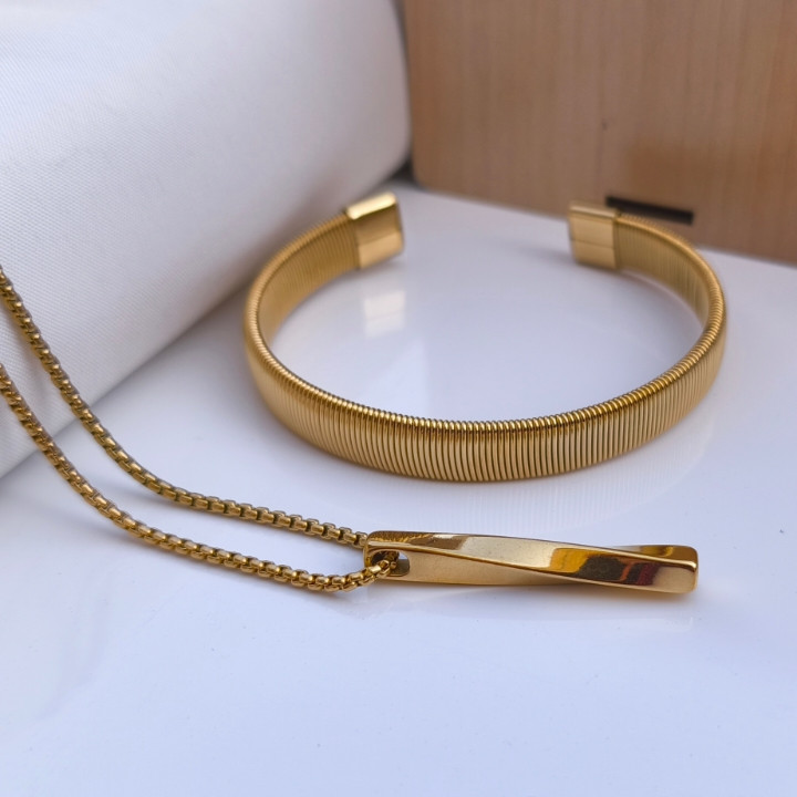 خرید گردنبند دستبند مردانه طلایی رنگ ثابت