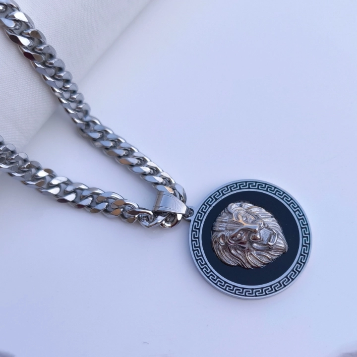 خرید اکسسوری مردانه شیک رنگ ثابت