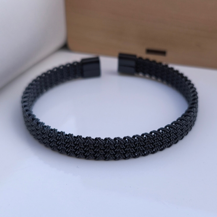 خرید بنگل مردانه مشکی رنگ ثابت