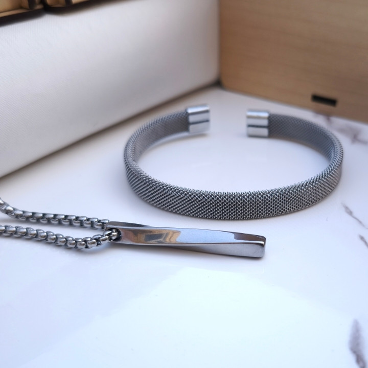 خرید ست گردنبند و بنگل پسرانه رنگ ثابت نقره ای