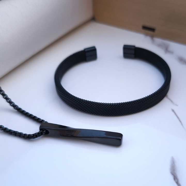 خرید ست بنگل و گردنبند پسرانه مشکی شیک