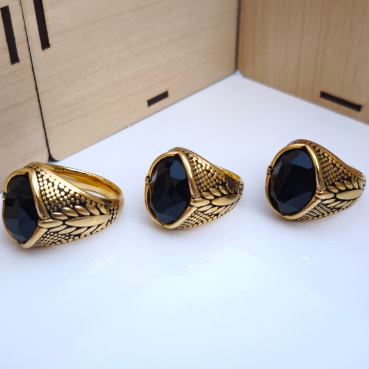 خرید انگشتر مردانه طلایی استیل رنگ ثابت