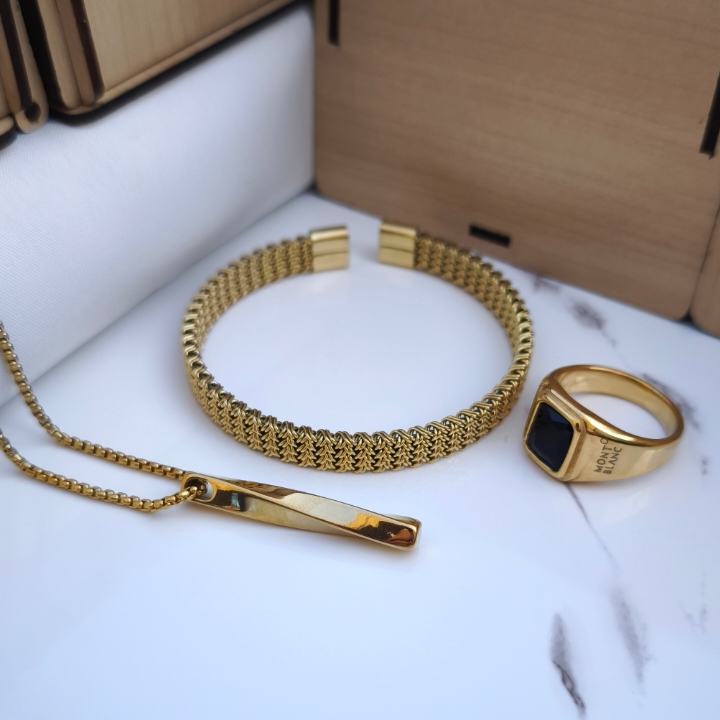 خرید ست دستبند انگشتر گردنبند مردانه طلایی استیل رنگ ثابت