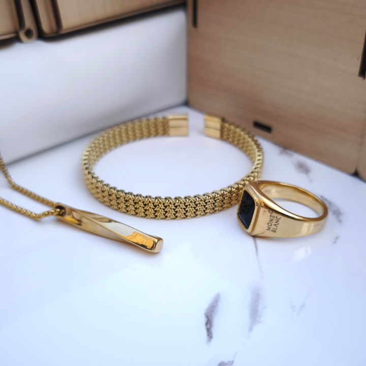خرید ست بنگل گردنبند انگشتر مردانه استیل طلایی رنگ ثابت مونتبلانک