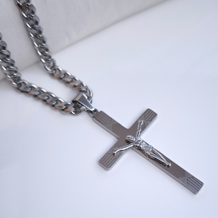 خرید پلاک صلیب بزرگ نقره ای استیل رنگ ثابت