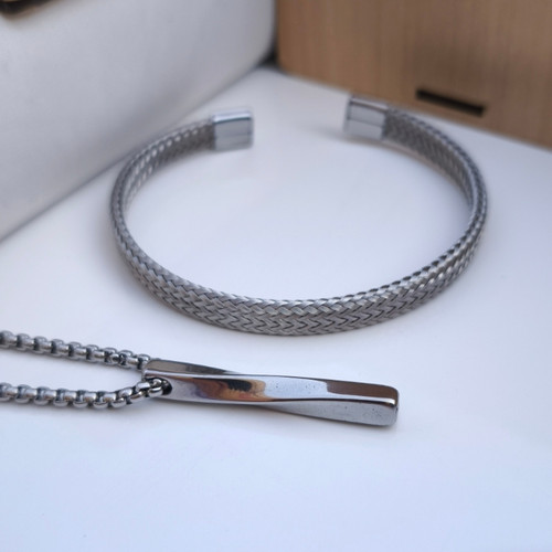 خرید ست بنگل و گردنبند پسرانه استیل رنگ ثابت شیک