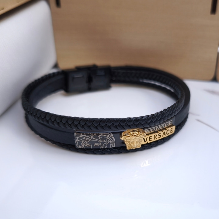 خرید دستبند چرمی پسرانه مشکی ورساچه پهن شیک و ارزان