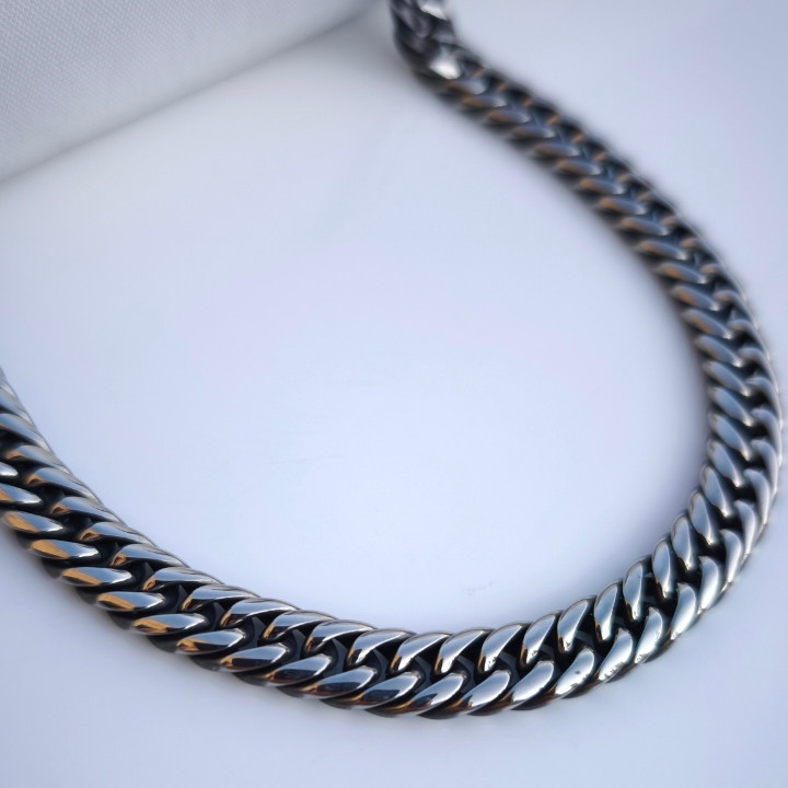 خرید گردنبند زنجیری کارتیر مردانه استیل رنگ ثابت شیک ارزان