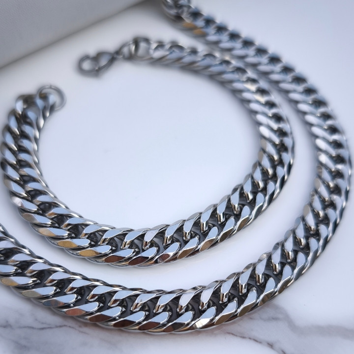 ست گردنبند دستبند مردانه کارتیر رنگ ثابت نقره ای