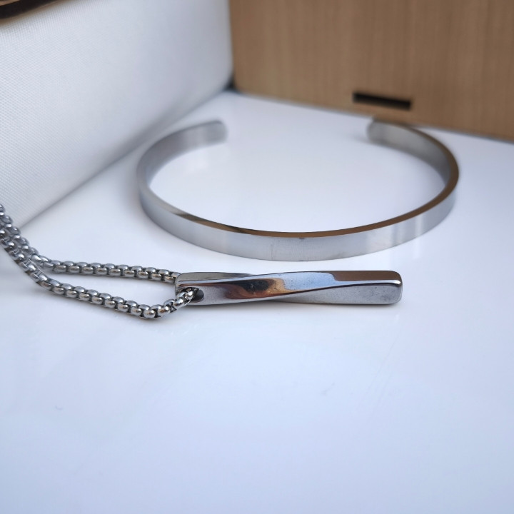 خرید ست بنگل و گردنبند پسرانه استیل نقره ای رنگ ثابت شیک ارزان