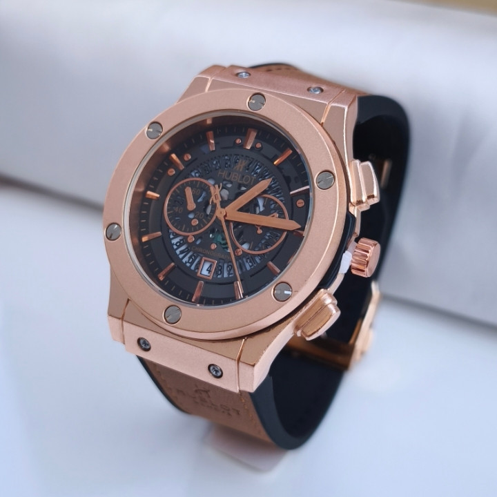 خرید ساعت مردانه طرح سه موتور بند چرمی ارزان مناسب هدیه