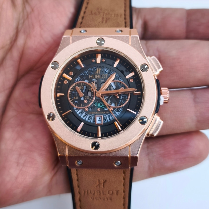 خرید ساعت مردانه چرمی طرح سه موتور ارزان شیک