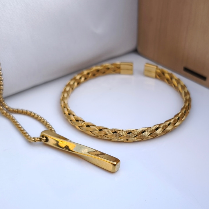 خرید ست گردنبند و دستبند مردانه طلایی استیل رنگ ثابت شیک ارزان