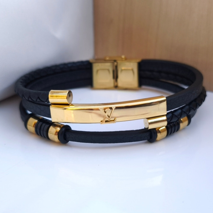 خرید دستبند لویی ویتون چرمی مردانه شیک مناسب کادو