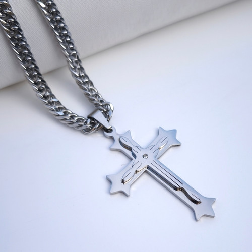 خرید گردنبند صلیب مردانه استیل رنگ ثابت همراه زنجیر کارتیر شیک ارزان