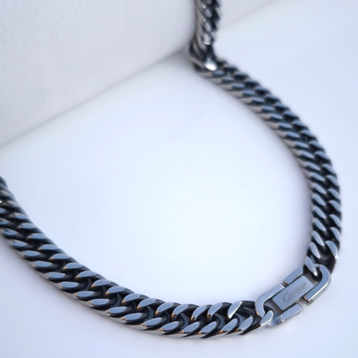 خرید زنجیر مردانه کارتیر قفل کتابی سیاه قلم استیل رنگ ثابت شیک ارزان