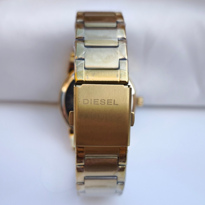 خرید ساعت استیل دیزل طلایی مردانه شیک قیمت مناسب برای کادو