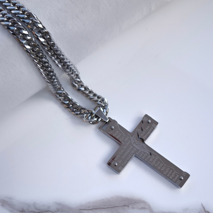 گردنبند صلیب استیل رنگ ثابت همراه زنجیر کارتیر ۶۰ سانتی