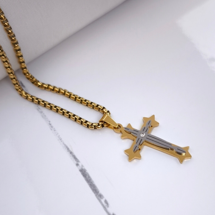 پلاک صلیب طلایی شیک رنگ ثابت قیمت مناسب برای هدیه