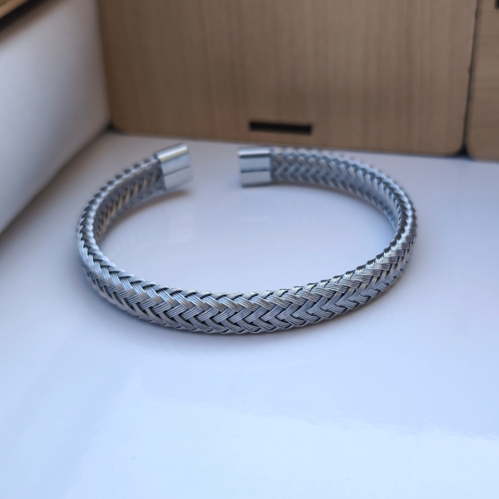 خرید دستبند مردانه فری سایز طرح بافت رنگ ثابت قیمت مناسب