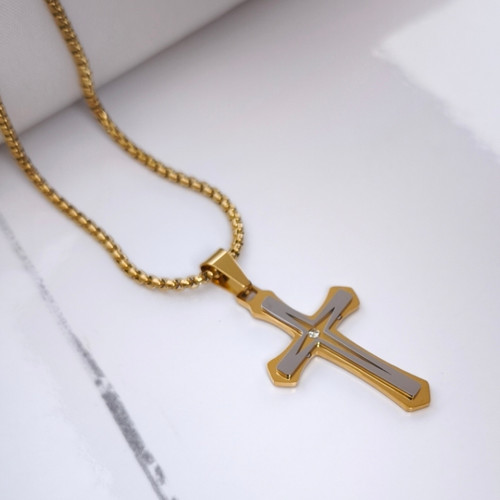 خرید گردنبند صلیب طلایی مردانه استیل رنگ ثابت همراه زنجیر ویتالی